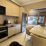 Brand New Premium Center 7star 4bedroom2 Διαμέρισμα *