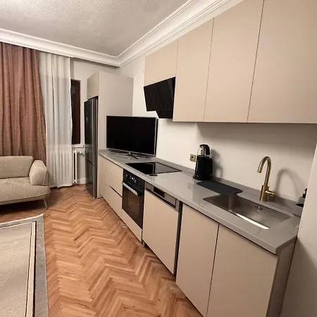 Διαμέρισμα Brand New Premium Center 7star 4bedroom2 *