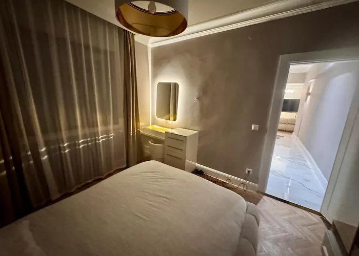 Brand New Premium Center 7star 4bedroom2 *