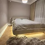 Brand New Premium Center 7star 4bedroom2