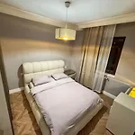 Brand New Premium Center 7star 4bedroom2 *
