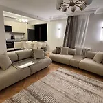 Brand New Premium Center 7star 4bedroom2 * Ankara