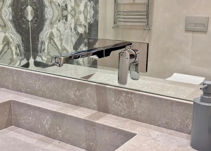 Brand New Premium Center 7star 4bedroom2