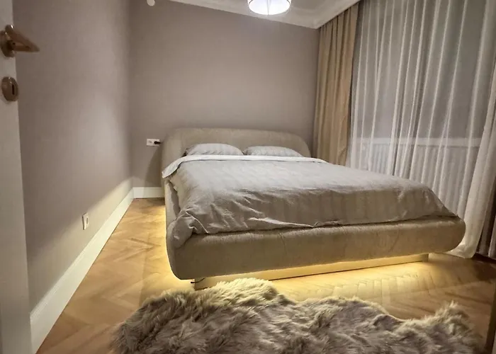 Brand New Premium Center 7star 4bedroom2