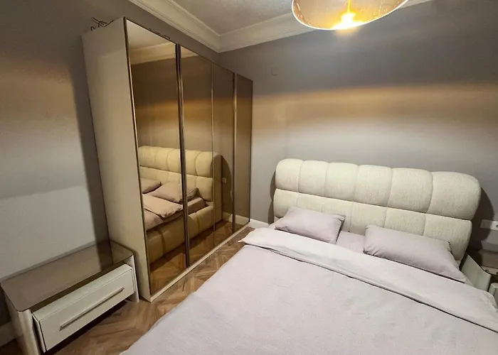 Brand New Premium Center 7star 4bedroom2