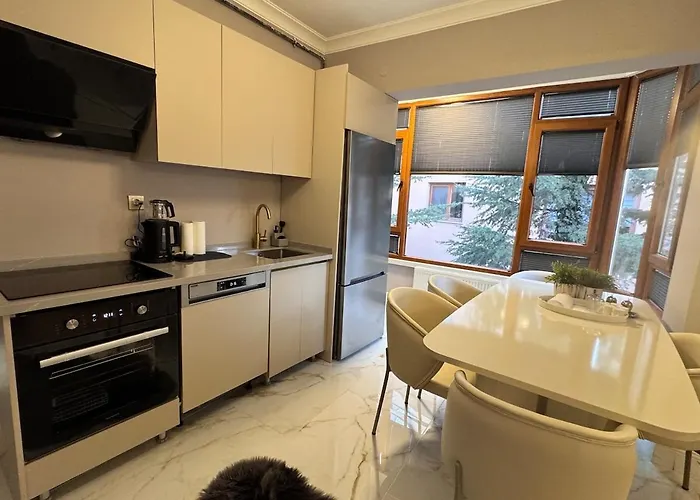 Brand New Premium Center 7star 4bedroom2 公寓 *