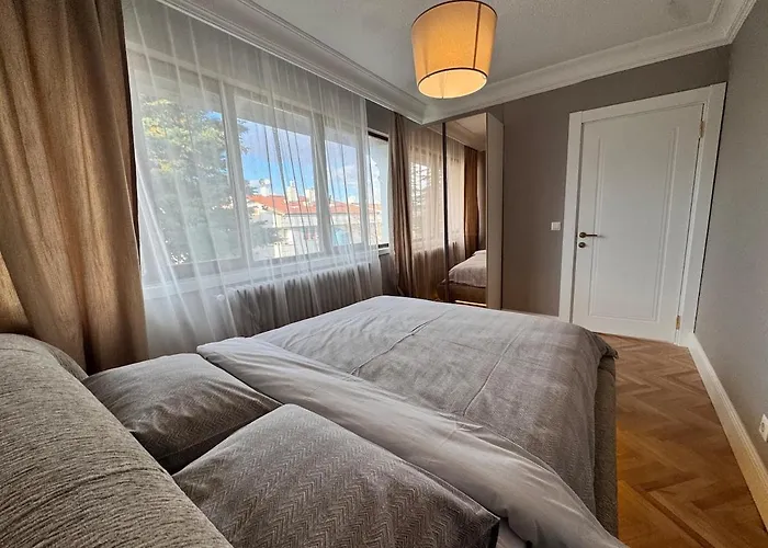 Brand New Premium Center 7star 4bedroom2