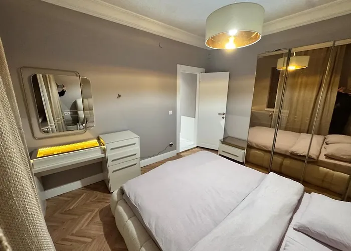 아파트 Brand New Premium Center 7star 4bedroom2 *